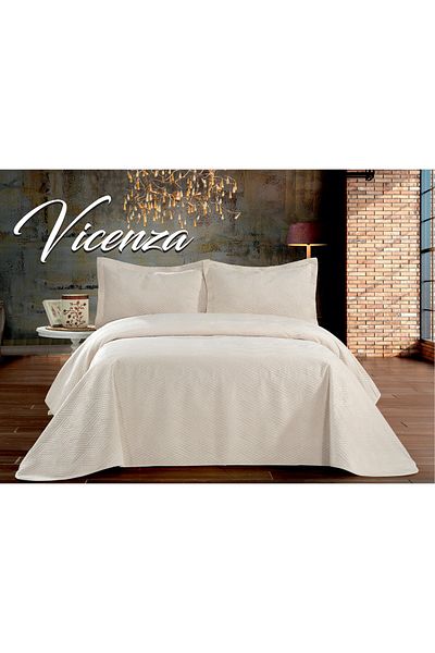 Coperta طقم مفرش سرير مزدوج من فيتشنزا مناسب للاستخدام اليومي