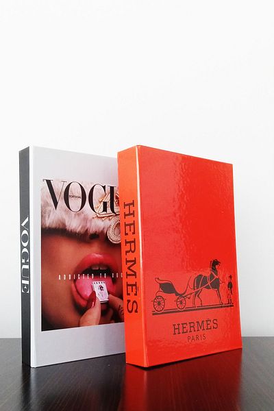 BayCazip Set of 2 Decorative Book Boxes with Orange Theme