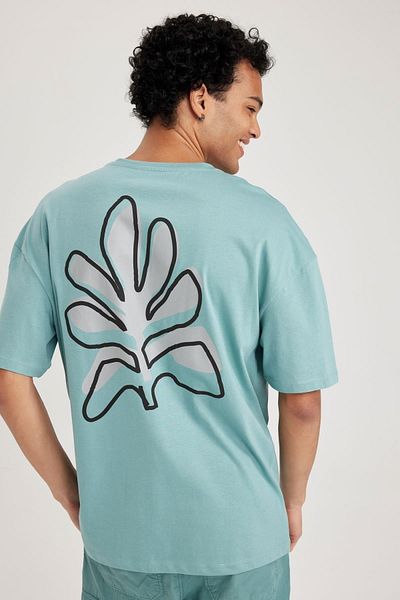 DeFacto Comfort Fit Crew Neck Back Printed Short Sleeve T-Shirt B3802ax23hs