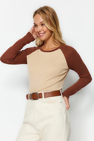 Trendyol Collection Beige Raglan Sleeve Ribbed Fitted Crop Knitted T-Shirt TWOAW24TS00000