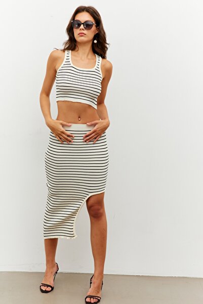 Cool & Sexy Women's Ecru Striped Slit Bottom Top Set KZ2468