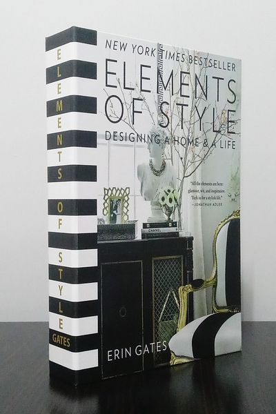 BayCazip 2 Pack Decorative Book Box Appearance elements Black & A Three In The House Themed