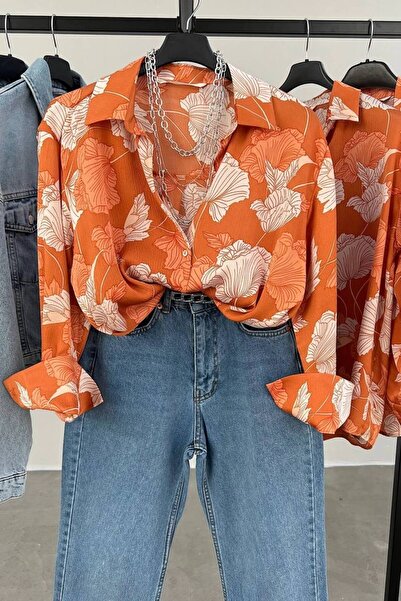 laughs Women's leaf patterned v-neck loose fit loose satin shirt CNE0002