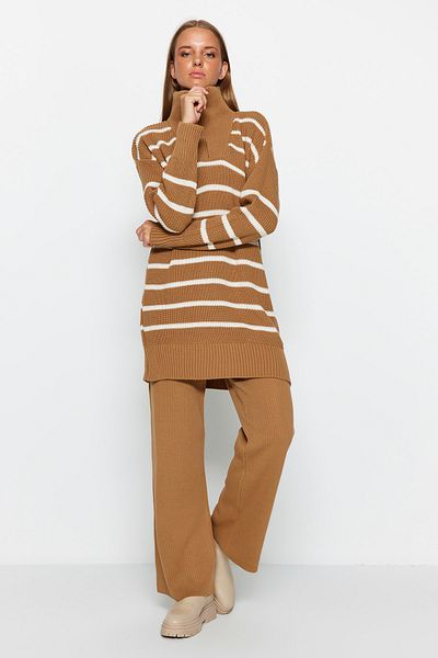 Trendyol Modest Camel Zipper részletes Thessaloniki csíkos kötöttáru felső és alsó készlet TCTAW24US00058