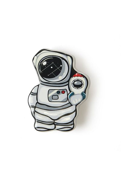 Esal Astronaut Large ButtoneD HanDle - White / Black
