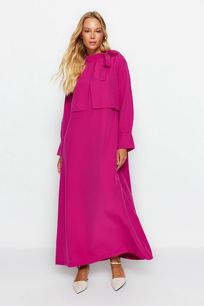 Trendyol Modest Rosa gewebtes Kleid mit Kragen und Krawattendetails TCTSS23EB00283