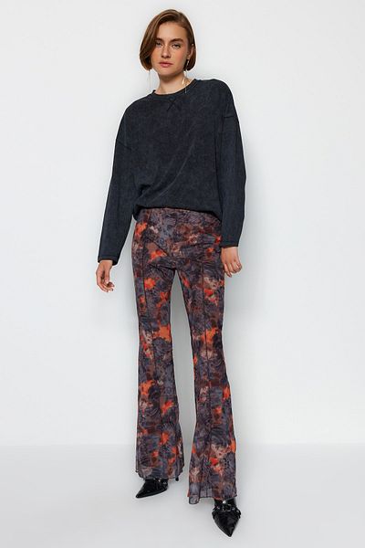 Trendyol Collection Tricou tricotat antracit antic/decolorat, cu croială relaxată/confortabilă TWOAW24TS00006