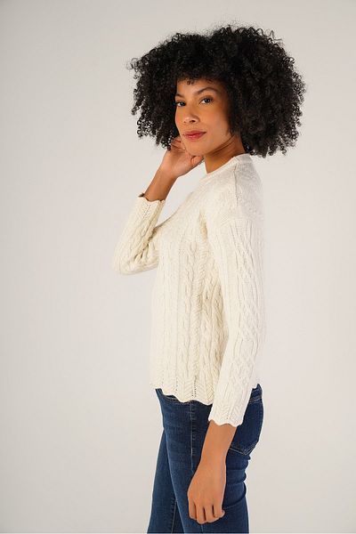 Trist Star Bone Women's Hair Running Crew Neck Wool Sweater