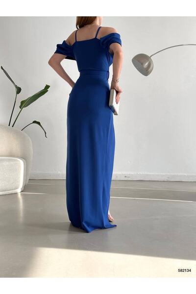 modakyra Efsane Kadın Mavi , Omuz Detaylı Kemerli Önden Yırtmaç Detaylı Ithal Krep Kumaş Abiye Elbise