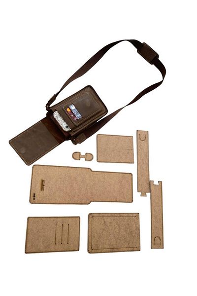 DERİONLİNE Δερμάτινο πρότυπο μοντέλου τσάντας Hobby Postman (Μοντέλο Unisex)