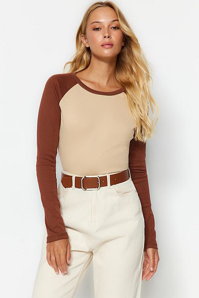 Trendyol Collection Beige Raglan Sleeve Ribbed Fitted Crop Knitted T-Shirt TWOAW24TS00000