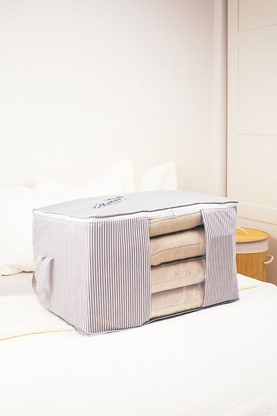 Textile sweet Γκρι ριγέ μαξιλαροθήκη με παράθυρο 60x43x35