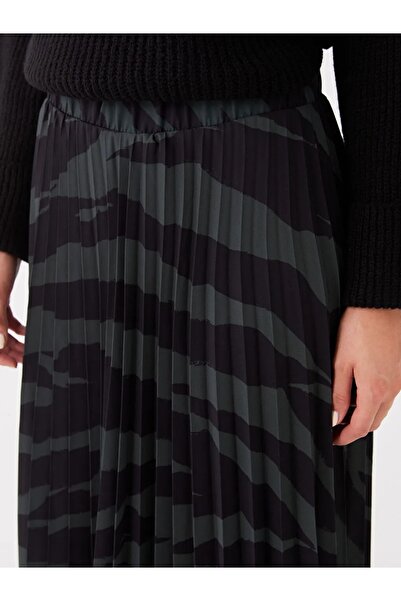 LC Waikiki LCWAIKIKI Classic Patterned Pleated Women&#39;s Skirt with Elastic Waist