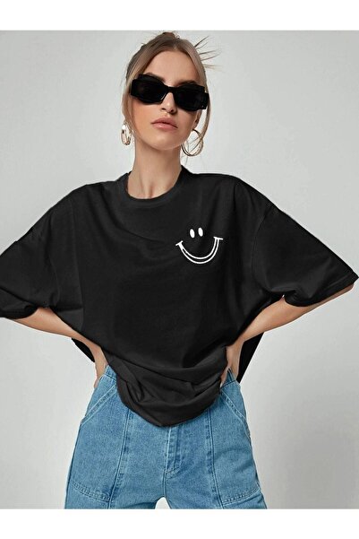 Usaspor تي شيرت أسود كبير الحجم - مطبوع عليه رسومات الابتسامة
