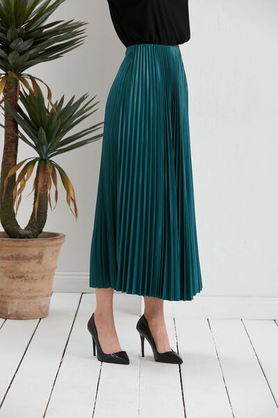 BMK BOUTİQUE Women's Satin Look Pleated Long Skirt