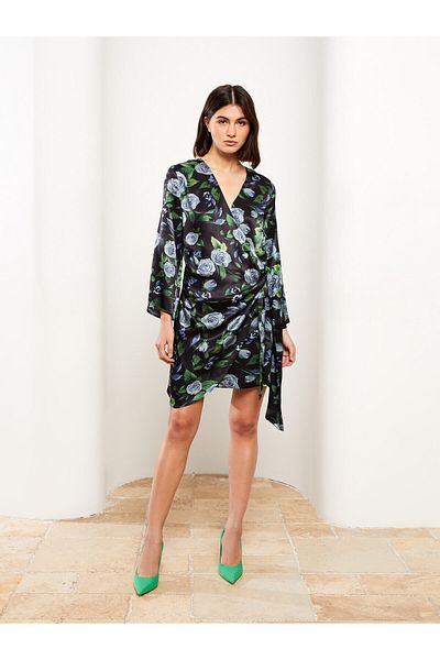 LC Waikiki Rochie de damă din satin cu mâneci lungi cu guler dublu