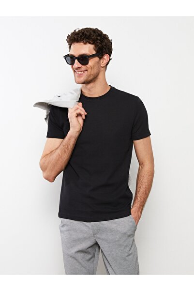 LC Waikiki Ανδρικό κοντομάνικο μπλουζάκι με λαιμόκοψη