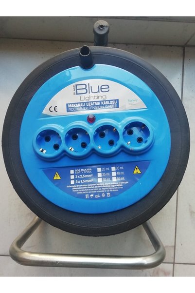 Blue black blue ligtning kablo makarası boş