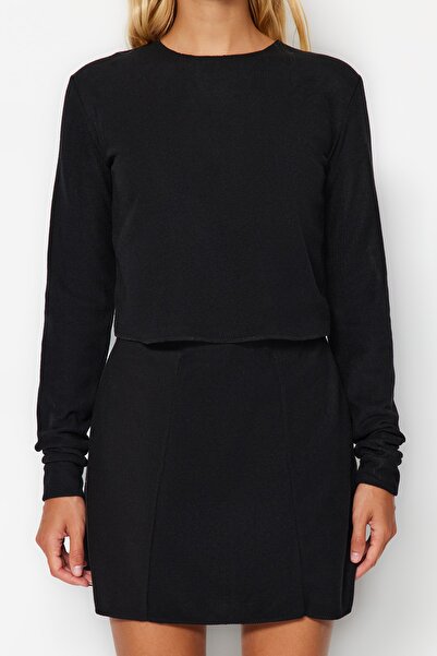 Trendyol Collection Černá pletená halenka s nízkými rameny a výstřihem Selanik/pletený vzhled TWOAW24BZ00168