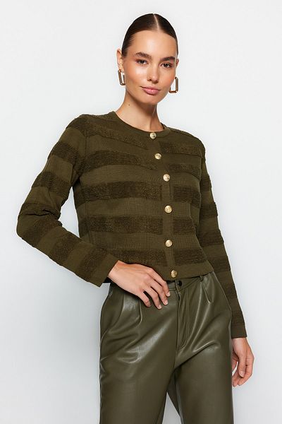 Trendyol Collection Crew nyakú khaki kötöttáru kardigán - kabát megjelenés TWOAW24HI00337