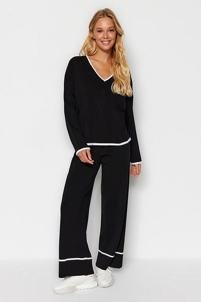 Trendyol Collection Black Wide Fit Feather Yarn Garnish Knitwear Bottom-Top Suit Twoaw24Au00099