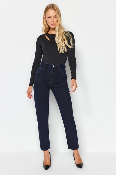 Trendyol Collection Midnight Blue High Waist Mom Jeans TWOSS23JE00085