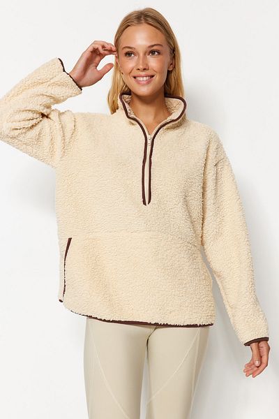 Trendyol Collection Ecru gestricktes Sport-Sweatshirt aus Plüsch THMAW23SW00021
