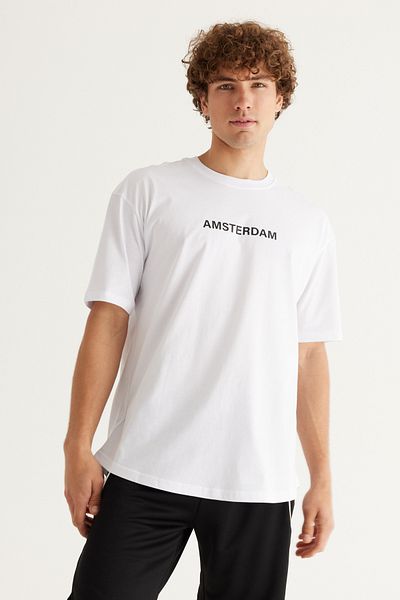 AC&Co / Altınyıldız Classics Ανδρικό μπλουζάκι με στάμπα Άμστερνταμ, 100% βαμβακερό, οβάλ κομμένο με λαιμόκοψη