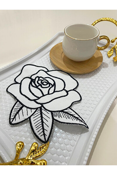 AYNAKIŞÇEYİZ Șervețele de prezentare din in, broderie, cu model de trandafiri...