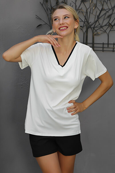 Chiccy Λευκή πλεκτή μπλούζα με κοντό μανίκι μονόχρωμη λαιμόκοψη