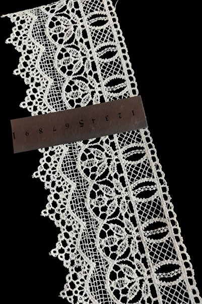 DUAYEN Güpür dantel beyaz renk viyola kenar desen 1 metre