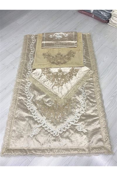 Çt Çeyizci Tekstil Комплект молитвени килими за годеж Комплект молитвени килими от 4 части с френска дантела Комплект молитвени килими за годеж Комплект молитвени килими