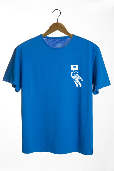 Terapi Men Μπλουζάκι Unisex μπλε με λαιμόκοψη ποδηλάτου και στάμπα αστροναύτη...