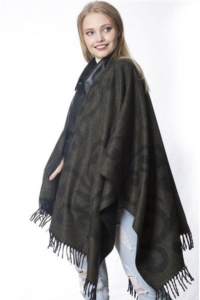 Beka Collection Keel Patterned Jacquard Poncho
