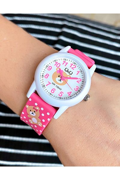 Q&Q VS228J04YW Waterproof Girl's Wristwatch with Silicone Cord