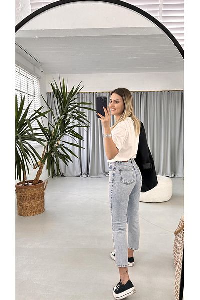 MAKRAS EXCLUSIVE Jean de damă Coral Blue Snow Wash cu talie înaltă Mom Mold