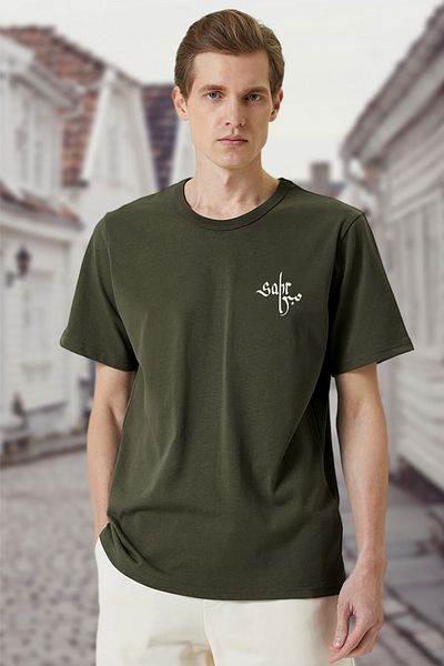 BESSA Ανδρικό μπλουζάκι με στάμπα τύπου Patience Khaki Crew Neck