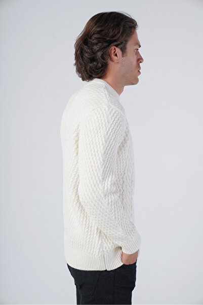 Trist Star Bone Men's Execution Hair Braided Crew Neck Knitwear Wool Sweater