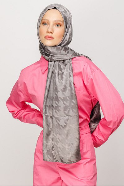 Mooncorn Houndstooth Pattern Shiny Jacquard Shawl