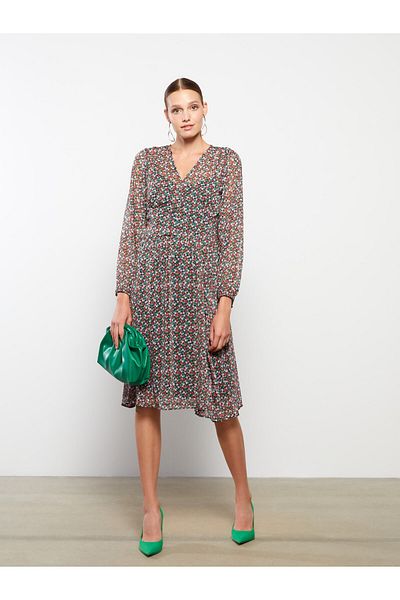 LC Waikiki V-nyakú mintás, hosszú ujjú sifon női ruha