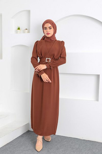 Aranlı tekstil Φόρεμα Hijab μανίκια σε μορφή μολυβιού με λεπτομέρεια από πούπουλα