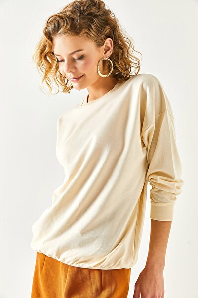 Olalook Kadın Düz Bej Basic Yumuşak Dokulu Salaş Sweatshirt SWT-19000457