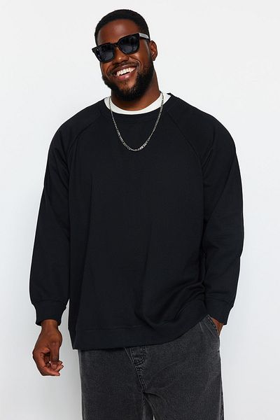 Trendyol Collection Μαύρο φούτερ από φλις σε μεγάλο μέγεθος - Crew Neck, Wide Cut TMNAW24AO00007