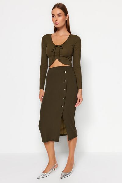 Trendyol Collection Khaki Maxi Button Detailed Crepe Knitted Pencil Skirt TWOSS23ET00320