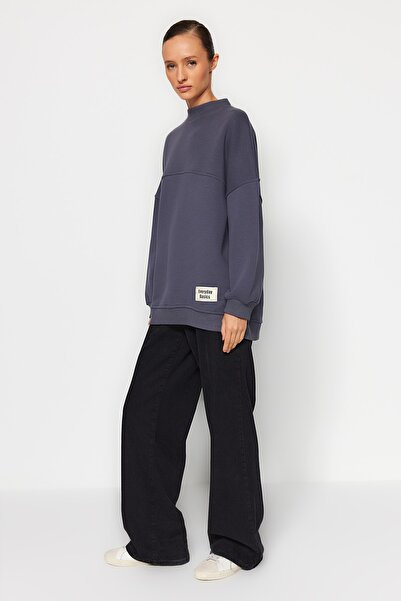 Trendyol Modest Antracitová oversize pletená fleecová mikina s vnitřním vlasem TCTAW24TW00022