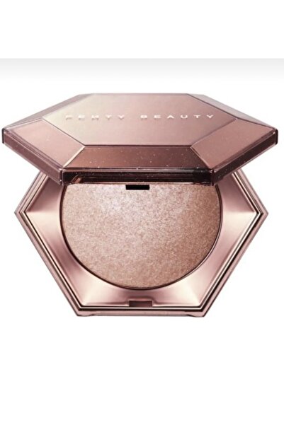 FENTY BEAUTY Diamond Bomb Rose Aydınlatıcı Pinkestcosmetics