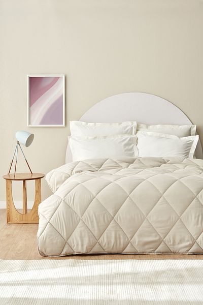 Sarah Anderson Grimes Beige Double Microfiber Quilt