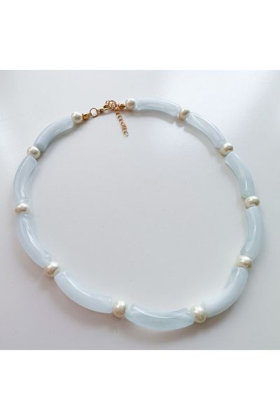 CHARMLUCKY Blue acrylic - pearl necklace