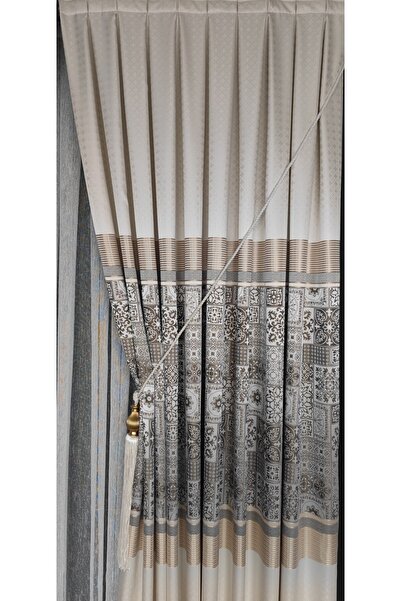 Yuka Κουρτίνα φόντου σανίδας Κρεμ χρυσό βιζόν ριγέ Μονό φτερό συχνά πλισέ Ζακάρ γυαλιστερό μοτίβο 80 x 250