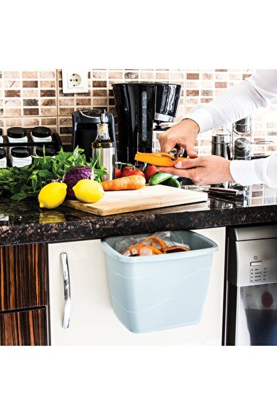 OMAK Decobella Practical Lid Trash Can (White)